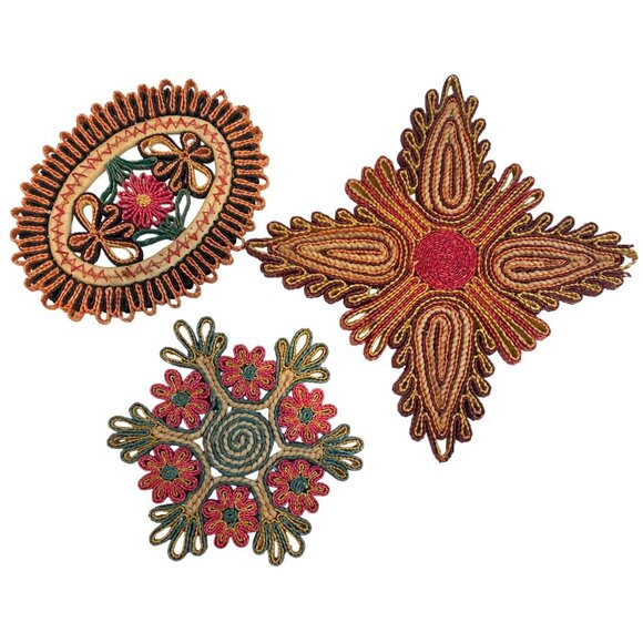 Handcrafted Raffia Woven Coasters Ornaments Set Of 3 Floral & Geometric Designs - Picture 9 of 9